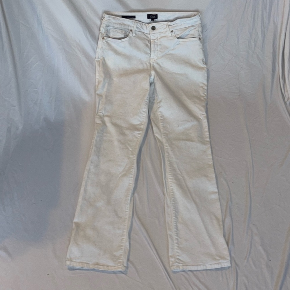 cute white NYDJ jeans!